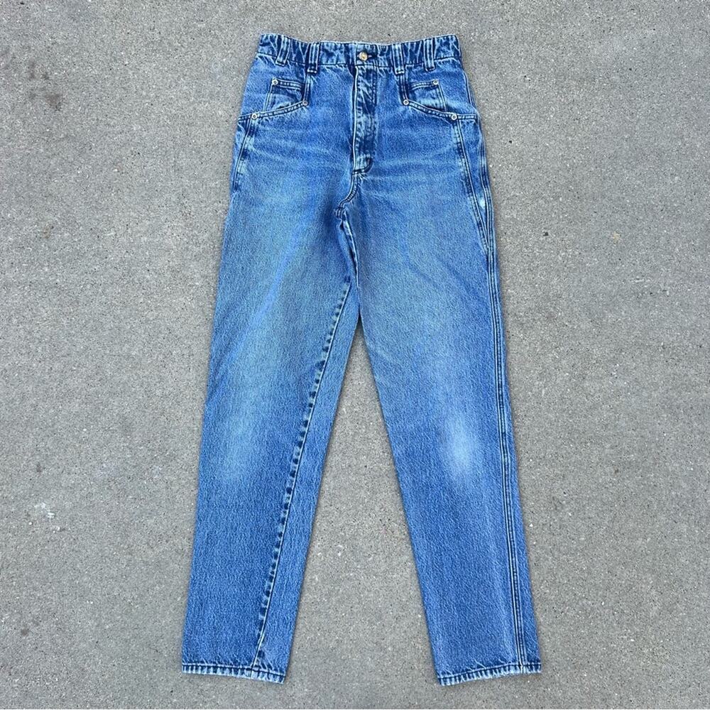 Vintage 80s Wrangler High Rise bareback wedgy fit mom cowgirl jeans slim fit